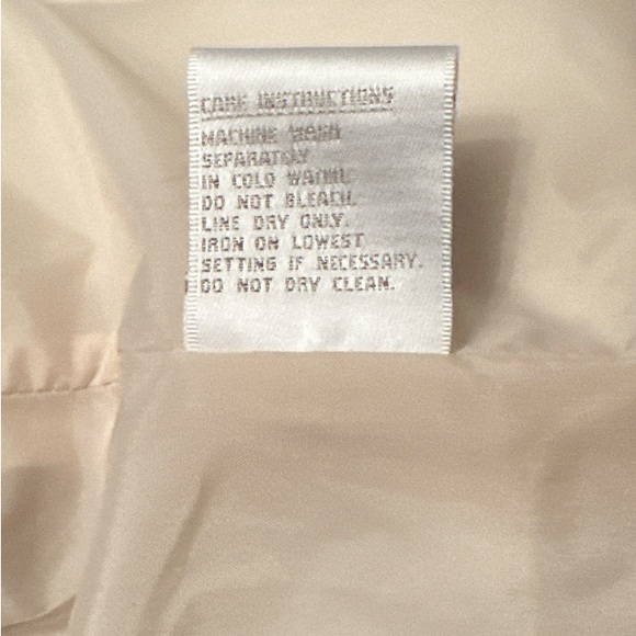 Jones New York Ladies Large Pale Yellow Lined Rain Jacket - Picture 6 of 7